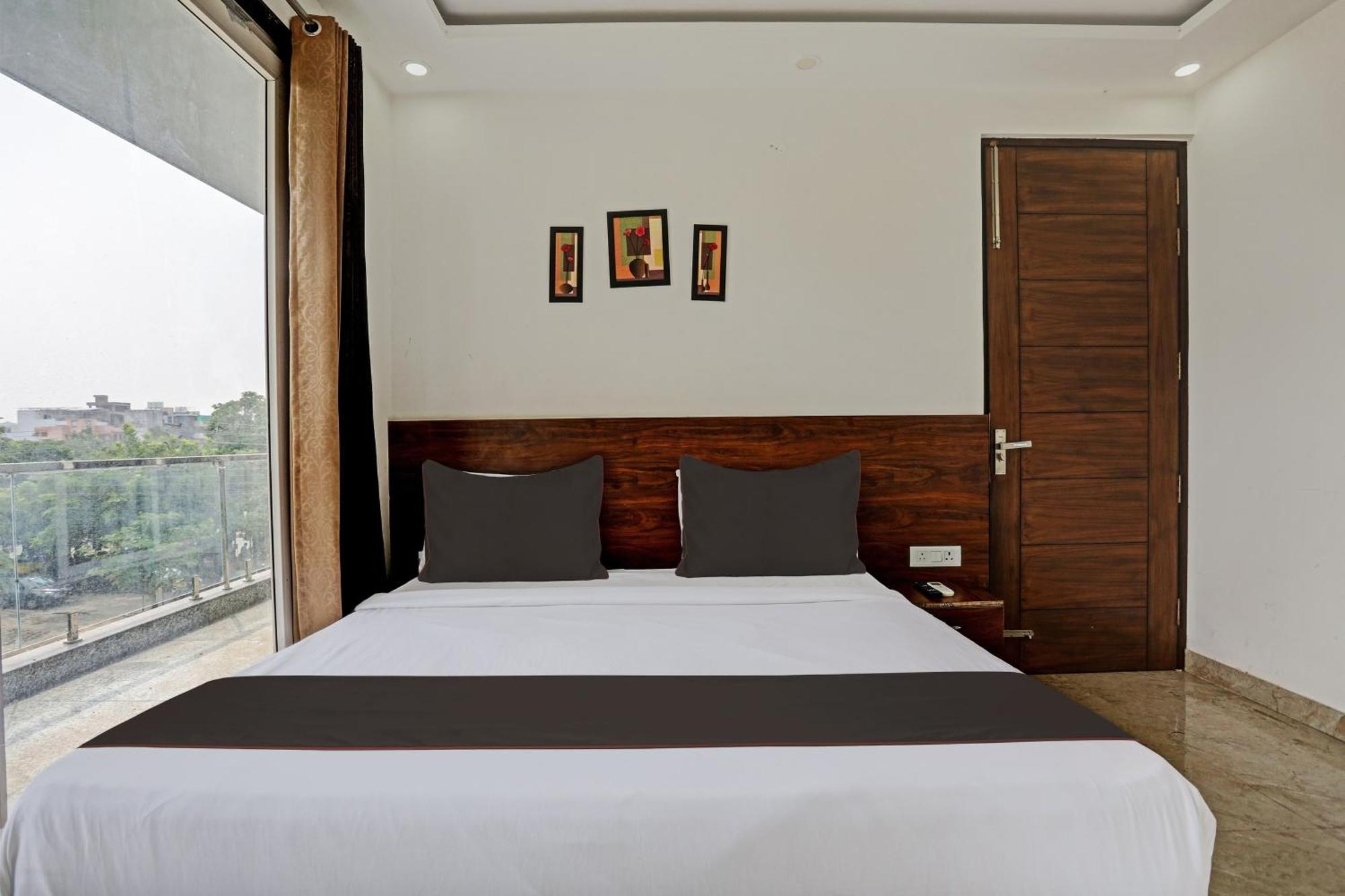 Hotel O Vikrant Residency Gurgaon Dış mekan fotoğraf
